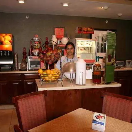 Hampton Inn Charlotte North Lake Norman 