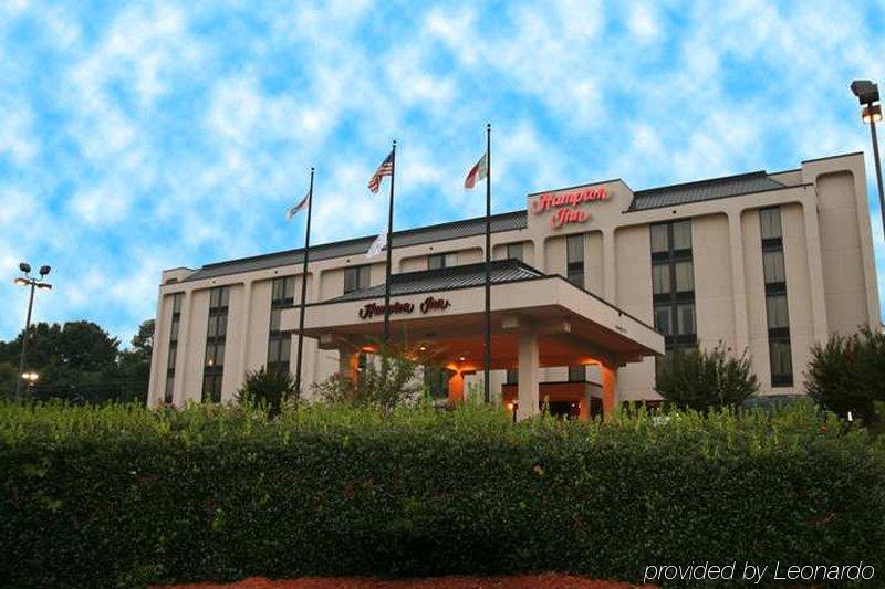 Hampton Charlotte North Norman Hotel 3*